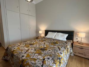 Artists 1 BD Apt in Keramikos