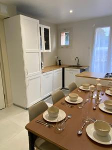 Appartements Beach side apartment - Port-de-Bouc - logement entier : photos des chambres