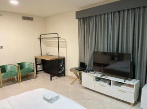 Stunning Marina View! CoLiving Rooms in Princess Tower Marina