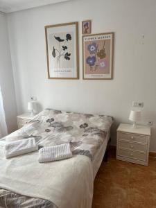 Almudens green apartment, HIGH-SPEED FREE WIFI, 250m to Beach, The center of Torrevieja