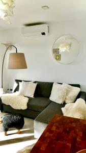 Casita Frigiliana - stunning new apartment with views with private parking space