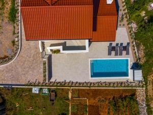 Villa Malina with heated pool