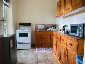 Naisiae - Lovely 1-bedroom vacation home with pool