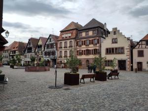 Maisons de vacances Gite spacieux et chaleureux 8p, route des vins : photos des chambres