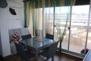 Studio 34, Héliopolis E au village naturiste