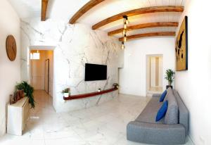 extra luxury apartment salerno center