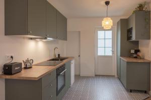 Maisons de vacances Maison renovee-moderne avec cour a 2 pas du centre : photos des chambres