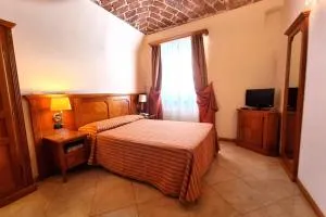 Hotel Acqui & Centro Benessere - Carpeneto