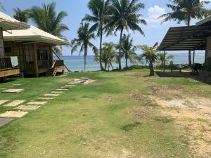 Villa Malinao Oceanview Resort - Deluxe bungalow