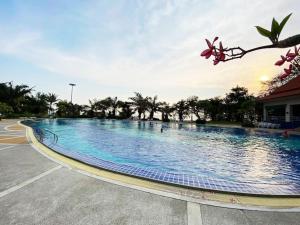Moderne og delikat leilighet på stranden i Jomtien