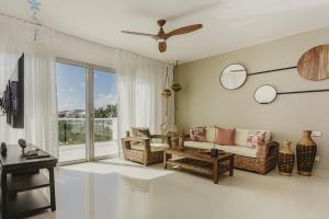 Ocean View Penthouse Casa Galicia 634N condo