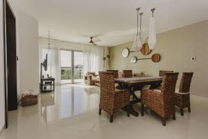 Ocean View Penthouse Casa Galicia 634N condo