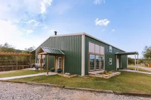 Brazos River Hideout on 15 acres - كيلبورن