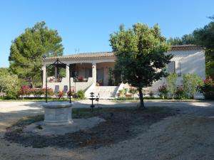 B&B / Chambres d'hotes Chambre d'hotes La Pinede : photos des chambres