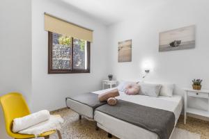 Central Penthouse, close to the Natural pools with Big terrace, ocean & city view