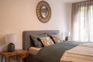 Bijou Lake Side - mit Seesicht und Privatstrand