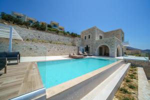 NAFSIKA XENIA-VILLA ARGO
