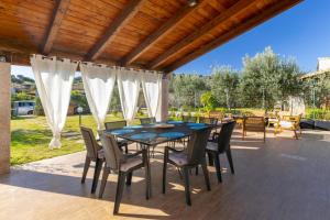 Villa del Moro, FREE WIFI, 300mt from Sinzias Beach