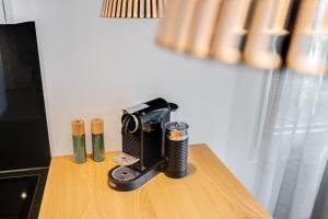 Bijou Lake Side Sauna - Panorama-Terrasse, Sauna und Seeblick