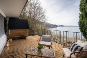Bijou Lake Side Sauna - Panorama-Terrasse, Sauna und Seeblick
