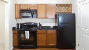 Landing Modern Apartment with Amazing Amenities (ID7489X61)