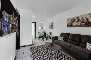 Dania #1 - Cozy 1 Bedroom , 6 minutes to the Ocean with Parking - Port Laudania