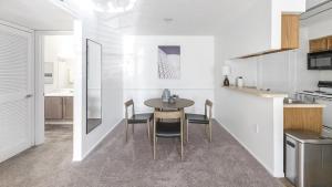 Landing Modern Apartment with Amazing Amenities (ID1252X241)