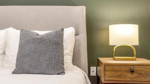 Landing Modern Apartment with Amazing Amenities (ID8961X08)