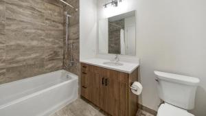 Landing Modern Apartment with Amazing Amenities (ID1394X113)