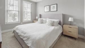 Landing Modern Apartment with Amazing Amenities (ID3528)