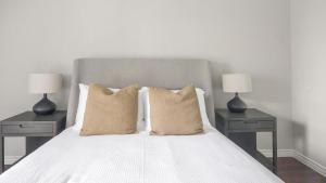 Landing Modern Apartment with Amazing Amenities (ID1243X397)