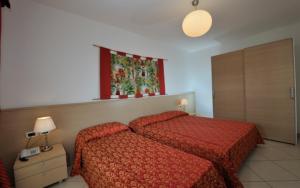 Stunning flat with terrace overlooking the sea