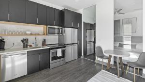 Landing Modern Apartment with Amazing Amenities (ID1381X631)