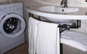 Welcoming flat next to the sea for up to 6 guests