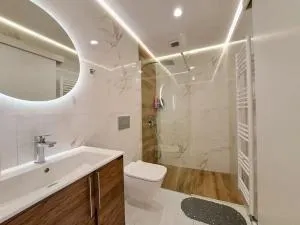 Luxury Suite Patras (2) - Áno Arói