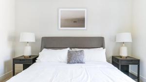 Landing - Modern Apartment with Amazing Amenities (ID9257X92)