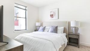 Landing - Modern Apartment with Amazing Amenities (ID9257X92)