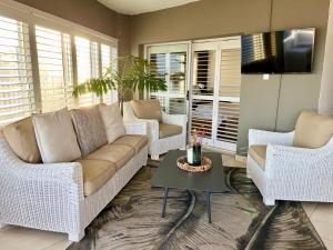 Ballito Beachfront Villa, LOAD SHEDDING FRIENDLY