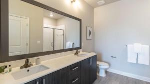 Landing - Modern Apartment with Amazing Amenities (ID8251X95)