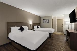 Queen Room room in Fairbridge Inn Caseyville