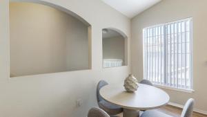 Landing - Modern Apartment with Amazing Amenities (ID8523X70)