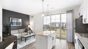 Landing - Modern Apartment with Amazing Amenities (ID8724X56)