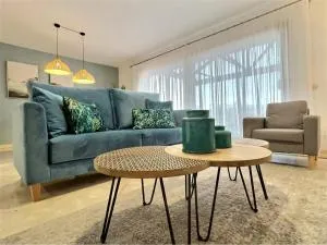 Superb 3-bed penthouse minutes drive to the beach - Buenas Noches