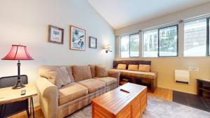 Mammoth Reservations