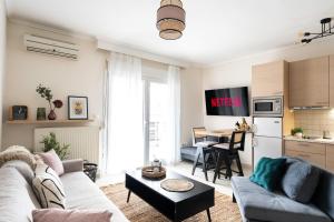 Pomegranate Luxury Penthouse Maisonette with Stunning Terrace #Free Parking# by BiNoBi!