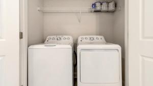 Landing - Modern Apartment with Amazing Amenities (ID8773X71)