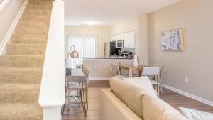 Landing - Modern Apartment with Amazing Amenities (ID8934X81)
