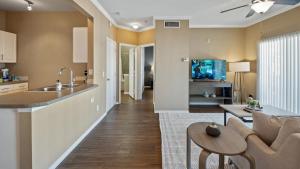 Landing Modern Apartment with Amazing Amenities (ID8674X49)