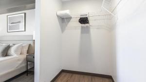 Landing - Modern Apartment with Amazing Amenities (ID7458X47)