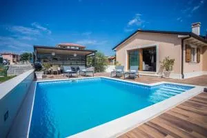 Villa Mihaela - Radmani